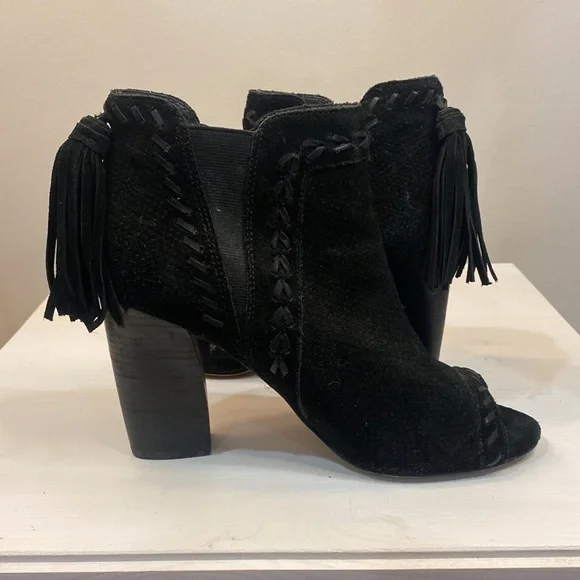 Marc Fisher Suede Peep Toe Chunky Heel Ankle Boot‎ - Picture 2 of 9